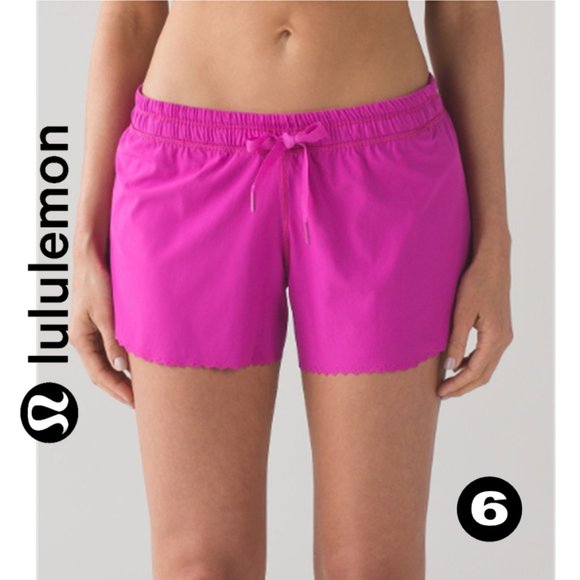 lululemon athletica Pants - Lululemon Hit It Short (3 1/2") Polar Pink *RARE*